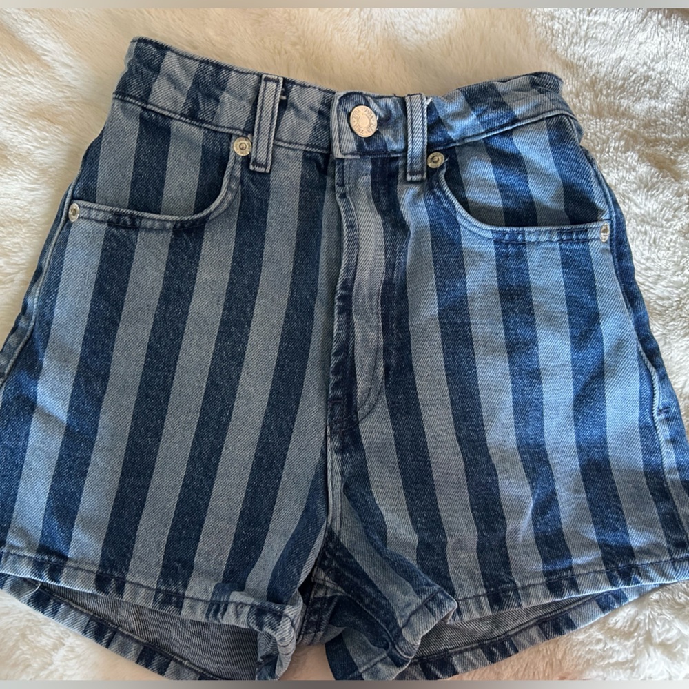 Zara Blue and White Stripped Denim Shorts
